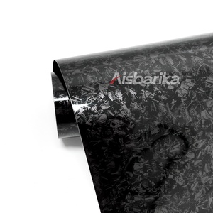 Pellicola per auto in fibra di carbonio frantumata in fibra di carbonio per animali domestici con rivestimento completo per carrozzeria in vinile lucido - Product Image 1