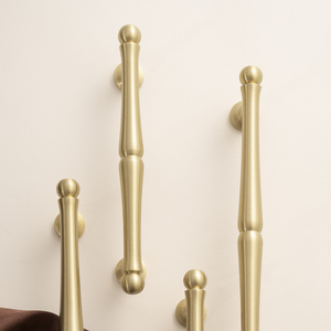 Poignées de meuble en laiton massif doré brossé, poignées de tiroir, boutons pour armoire, cuisine, chambre, meubles, placard - Product Image 1