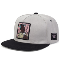 Gorra Snapback Estructurada de Moda con 5 Paneles, Logotipo de Parche con Patrón de Sublimación Personalizado, Fabricada en China