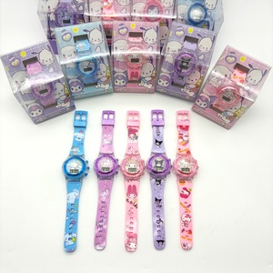 Orologio Elettronico in Plastica per Bambini con Luci e Musica, Design Cartone Animato, Ideale per Studenti delle Scuole Elementari e Premi per l'Asilo - Product Image 4