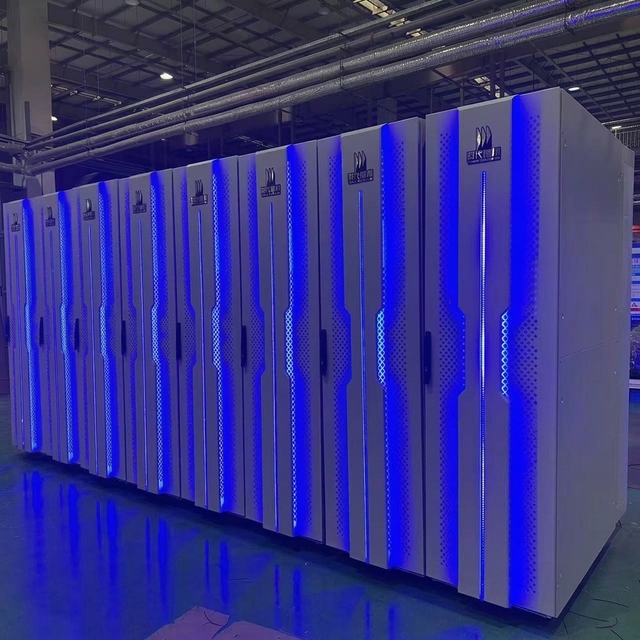 Reliable 19 Inch Fully Enclosed Precision Air-conditioned Smart Server Cabinets for Micro Data Centers