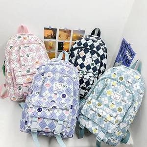 2024 à la mode étanche filles lycée sac à dos mignon lapin imprimé sac d'école avec fermeture à glissière - Product Image 1