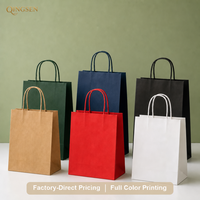 Sac en papier kraft torsadé personnalisé OEM, imprimé multicolore CMYK, avec poignée en corde, pour le commerce de détail, vêtements, chaussures, aliments, cadeaux