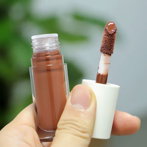 Grossistes de gloss à lèvres, marque privée, tube carré de luxe, couleur nude, brillant, hydratant, transparent, végan, waterproof - Product Image 6