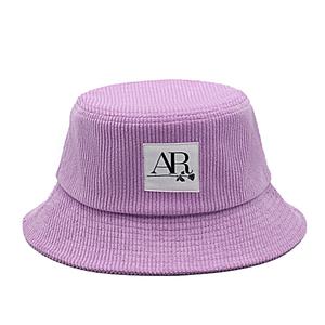 Stock de haute qualité chapeaux seau en velours côtelé violet vente en gros casquette seau Patch tissé pour les femmes - Product Image 1