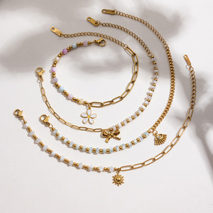 Collier pendentif floral avec pierres en zircone cubique pour femmes, bijoux cadeau, chaîne en acier inoxydable, Design doré - Product Image 2