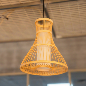Lámpara Colgante de Bambú con LED E12, Luz Blanca Cálida 3500K, Lámpara de Techo Grande para Comedor, Color Dorado, Montable, Moderna - Product Image 1