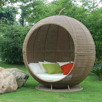 Cama Columpio Tipo Nido de Huevo Grande de Mimbre Sintético para Exteriores, Sofá de Mimbre con Estructura de Aluminio y Cojín para Jardín, Hotel o Villa
