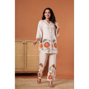 Ensemble coordonné élégant pour femmes, vêtements décontractés, ensemble coordonné élégant pour les soirées, collection d'été, ensemble coordonné pour femmes - Product Image 1