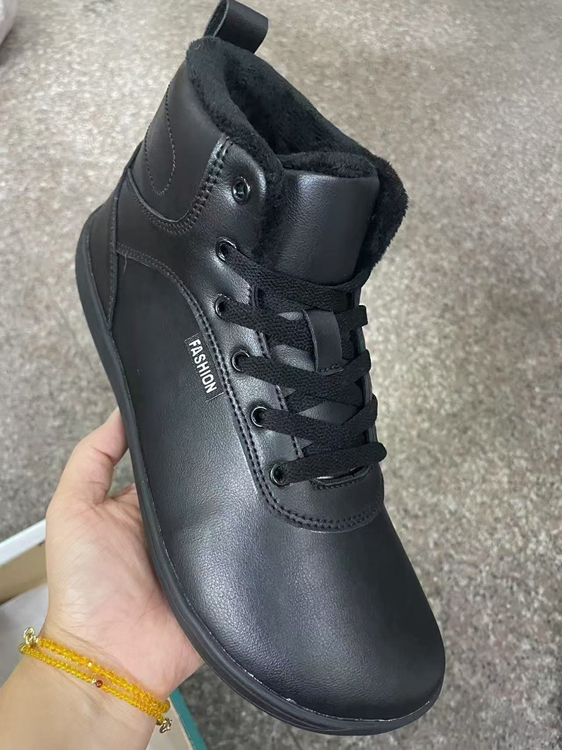 Noir -en stock