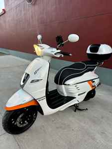 <span class=keywords><strong>Scooter</strong></span> à essence <span class=keywords><strong>Peugeot</strong></span> Django pour les trajets urbains, moto d'occasion à essence pour un usage quotidien - Product Image 4