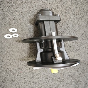 Pompe à vis Knoll KTSL 25-60-R-G, sortie 60 mm, pompe à eau industrielle en métal, commande manuelle, alimentée par moteur - Product Image 3