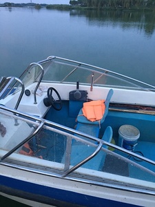 OFFRE SPÉCIALE DE VENTE pour moteur de bateau de 40 CV avec accessoires complets, commande à distance avant, trim et tilt électriques - Product Image 3