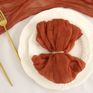 Chemin de table romantique en tissu de fromage vert en polyester tissé style Wabi-Sabi, couleur et taille personnalisables pour la maison moderne et les fêtes de mariage - Product Image 5