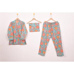 Conjunto de Pijama de Algodón Satinado con Estampado Digital Premium, Ropa de Dormir Floral, Cintura Elástica, Pantalones Largos Transpirables para Vacaciones - Product Image 4