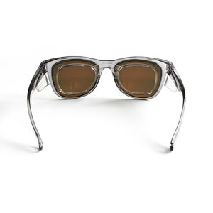 FUYUANDA Lunettes de sécurité professionnelles industrielles de protection des yeux Médicales Anti-rayonnement Anti-impact Anti-poussière Conçues et fabriquées - Product Image 3