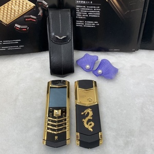 Nuevo Teléfono Móvil de Lujo Desbloqueado Vertu Mini K8+ con Teclado y Dial Dorado para Mayores - Venta al por Mayor - Product Image 2