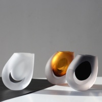 Bixuan haut de gamme lourd petit Art verre Vase fait à la main bourgeon forme Design pour la maison Table décor Unique coloré cristal Vases