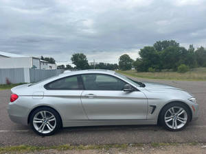BMW Série 4 428i xDrive AWD Coupé 2015, conduite à gauche, sièges en cuir, pneus R16, SULEV, voiture d'occasion, caméra de recul, phares à LED - Product Image 3