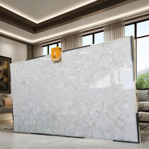 ผู้ผลิตและผู้ส่งออกแผ่นคริสตัลควอตซ์สีขาว หินธรรมชาติกึ่งมีค่าโปร่งแสง สำหรับตกแต่งภายในวิลล่าหรู - Product Image 3