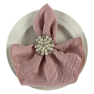 Serviettes en tissu brodées rose vif faites à la main Serviettes en lin durables de style moderne pour les paramètres de table colorés - Product Image 1