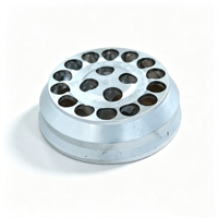 Réflecteur LED haute précision à 18 trous en alliage d'aluminium usiné CNC avec angle de faisceau précis
