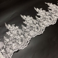 25CM Belle Robe De Mariée De Mariée Ivoire Brodé Bordure Dentelle Garnie Bandes LT2774B