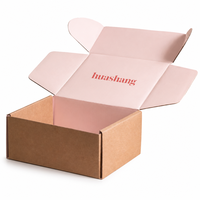 Boîte d'expédition en carton ondulé réutilisable de luxe avec intérieur vert menthe pour l'expédition de produits de soin haut de gamme et l'emballage cadeau personnalisé