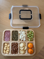 Plateau de service rectangulaire en bambou avec couvercle transparent et séparateurs amovibles pour charcuterie, fromages, collations, pique-nique