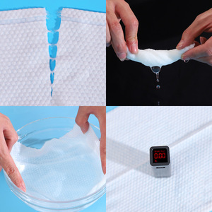 Serviette nettoyante Meesica, 3 plis, épaisse, double usage sec/humide, jetable, en rouleau standard, en tissu non tissé - Product Image 2