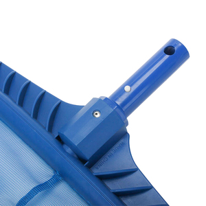 Accessoires de nettoyage de <span class=keywords><strong>piscine</strong></span> PIKES : Épuisette à feuilles profondes et <span class=keywords><strong>kit</strong></span> de brosses murales pour l'entretien de la <span class=keywords><strong>piscine</strong></span> - Product Image 2