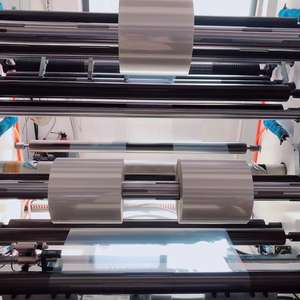 40/45/50/55mic PET/PVC Heat Shrink <span class=keywords><strong>Film</strong></span> para Impressão Shrink Labels High <span class=keywords><strong>Shrinkage</strong></span> Shrink <span class=keywords><strong>Film</strong></span> Flexography Intaglio Printing - Product Image 2