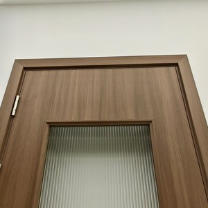 ベルソンWPC WPCドアパネル（ガラス付き）トイレドア WPC浴室ドア 黄山サプライヤー - Product Image 3