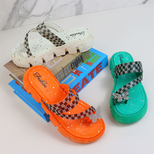 Tongs nouveau design, babouches à la mode pour filles, tongs pour femmes, pantoufles pour la <span class=keywords><strong>plage</strong></span> - Product Image 5