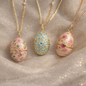 Nuovo Arrivo: <span class=keywords><strong>Collana</strong></span> con Ciondolo a Cuore in Ottone Placcato Oro 14K, Smalto dai Tonalità Polverose e Strass, Regalo <span class=keywords><strong>per</strong></span> <span class=keywords><strong>la</strong></span> <span class=keywords><strong>Festa</strong></span> <span class=keywords><strong>della</strong></span> <span class=keywords><strong>Mamma</strong></span> - Product Image 1
