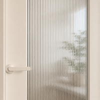 Set Pintu Interior Kaca Beralur Komposit Polimer Modern dengan Kaca Buram, Rangka, dan Perlengkapan Desain Privasi