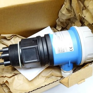 Nouveau capteur de niveau à point conducteur E+H FTW31 - Product Image 5