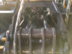 מעדר חדש עם גריפר מסתובב לעצים עבור בנייה חקלאית וציוד ייעור - Product Image 4