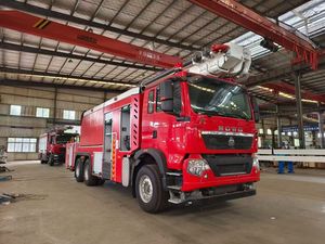 Nouveau <span class=keywords><strong>camion</strong></span> <span class=keywords><strong>de</strong></span> pompiers diesel <span class=keywords><strong>de</strong></span> sauvetage DongFeng 4x2 avec réservoir <span class=keywords><strong>de</strong></span> 3001-5000L, hauteur <span class=keywords><strong>de</strong></span> travail <span class=keywords><strong>de</strong></span> 18m, norme d'émission Euro 6, transmission manuelle - Product Image 4