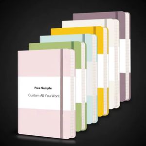Cuaderno de Tapa Dura A5 con Páginas Punteadas y Banda Elástica, Personalizable con Logotipo, en Promoción - Product Image 4