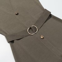 Robe mi-longue décontractée tendance pour femmes 2026, col en V, ceinture décorative, robe chic sans manches rétro pour femmes.