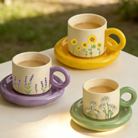 Tasse à café en porcelaine à motif de plantes vertes européennes avec poignée ronde, ensemble tasse et soucoupe en céramique personnalisé