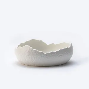 Yayu 2023 Creative Designs Irregular Black And White Vajillas De Porcelana Ceramic Dishes For Restaurant Porcelain Plates