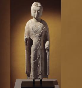 Sculpture de <span class=keywords><strong>Bouddha</strong></span> <span class=keywords><strong>assis</strong></span> <span class=keywords><strong>en</strong></span> <span class=keywords><strong>pierre</strong></span> de style antique, sculptée à la main, statue de <span class=keywords><strong>Bouddha</strong></span> <span class=keywords><strong>en</strong></span> prière pour la décoration de jardin ou de temple - Product Image 6