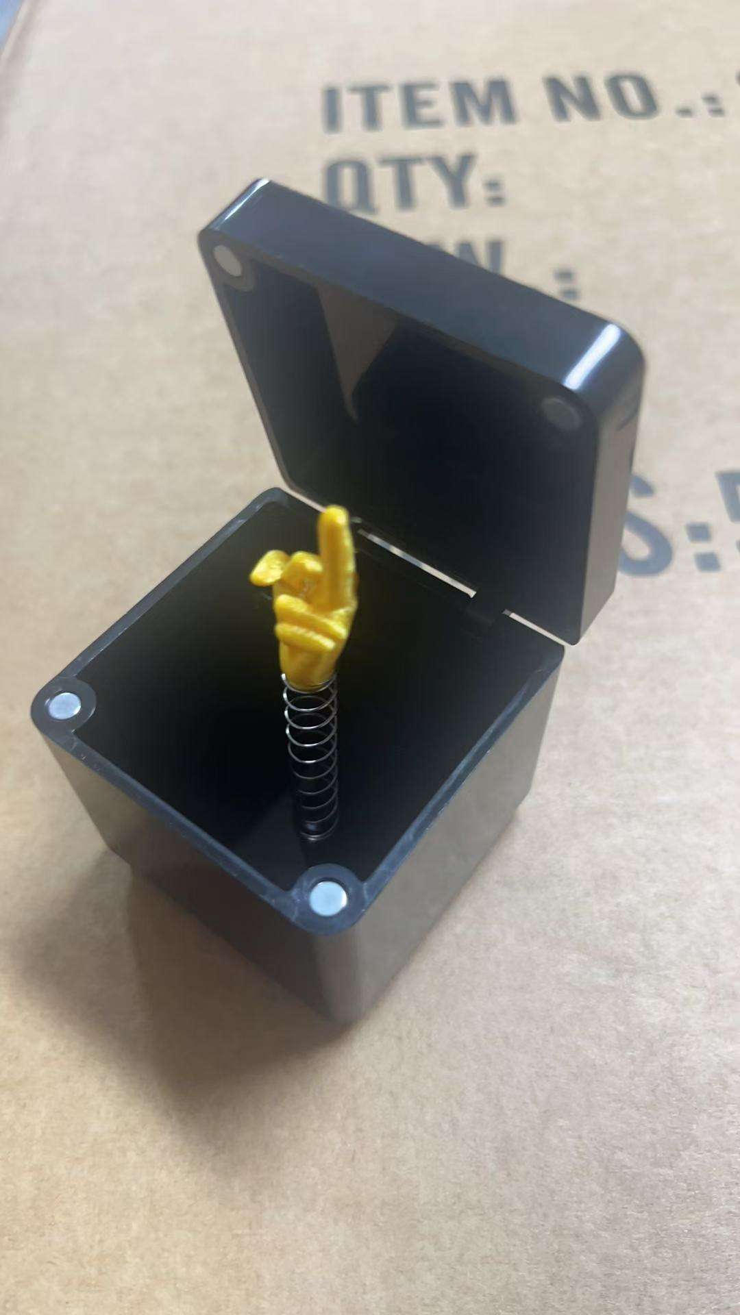 Boîte cadeau "Majeur" (Boîte couleur anglaise)