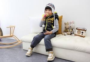 Vente en gros en ligne de vêtements pour enfants, vêtements d'hiver, gilets chauds sans manches pour garçons, provenant d'un fournisseur chinois - Product Image 3