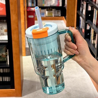 Nouvelle gourde isotherme portable grande capacité, design simple et frais, haute valeur esthétique, pour l'été