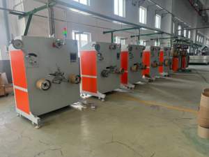 Envolvedora de Cintas Semiautomática de Doble Estación Tipo 250 para Embalaje de Materiales de Construcción/Logística Especial de 380 V de <span class=keywords><strong>Yicheng</strong></span> - Product Image 3