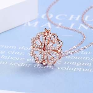 Collier pendentif à chaîne magnétique à 4 cœurs en argent sterling 925 plaqué or, nouveau style, bijoux trèfle à quatre feuilles pour femmes, cadeau - Product Image 1