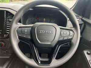 Voiture de camionnette <span class=keywords><strong>ISUZU</strong></span> D-Max Dmax à <span class=keywords><strong>double</strong></span> <span class=keywords><strong>cabine</strong></span> d'occasion économique - Product Image 5